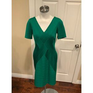 Kay Unger Green Ribbed V-Neck Pencil Dress, Size 4